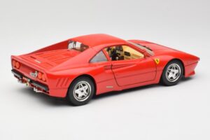 Ferrari 288 GTO Rojo Bburago 1:18 3027 Metal - imagen 3 de 8
