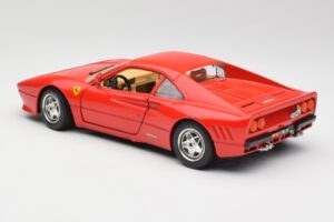Ferrari 288 GTO Rojo Bburago 1:18 3027 Metal - imagen 7 de 8