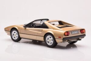 Ferrari 308 GTS Dorado Edición Limitada Norev 1:18 187932 Metal - imagen 5 de 6