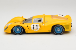 Ferrari 330 P4 #11 Amarillo Spa-Francorchamps 1967 Eagles Race 1:18 38007-Y1 Metal - imagen 4 de 8