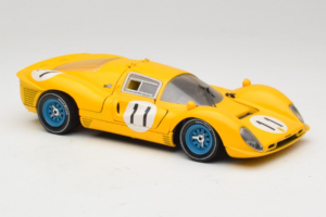 Ferrari 330 P4 #11 Amarillo Spa-Francorchamps 1967 Eagles Race 1:18 38007-Y1 Metal - imagen 6 de 8