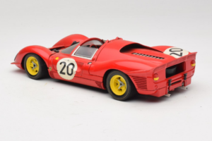 Ferrari 330 P4 #20 Rojo 1967 Revell 1:18 48822-P1 Metal - imagen 7 de 8