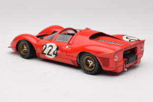 Ferrari 330 P4 #224 Rojo 1967 Revell 1:18 48825-P2 Metal - imagen 6 de 7