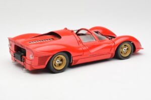 Ferrari 330 P4 Rojo 1967 Revell 1:18 48822 Metal - imagen 3 de 8