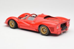 Ferrari 330 P4 Rojo 1967 Revell 1:18 48822 Metal - imagen 7 de 8