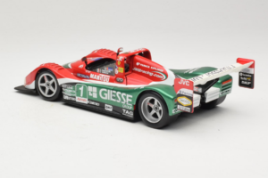 Ferrari 333 SP Giesse #1 G. Pescatori / C. Terrien 2000 Hot Wheels 1:18 29750-P1 Metal - imagen 7 de 8