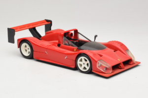 Ferrari 333 SP Rojo Con Llantas Blancas Hot Wheels 1:18 29230 Metal - imagen 6 de 8