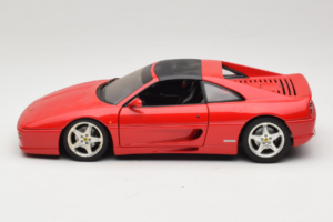 Ferrari F355 GTS Rojo UT Models 1:18 22111 Metal - imagen 4 de 8