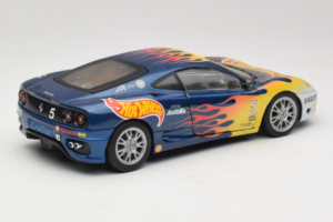 Ferrari 360 Modena Challenge #5 Hot Wheels Purple Fire Livery 1999 Bburago 1:18 29619 Metal - imagen 3 de 8