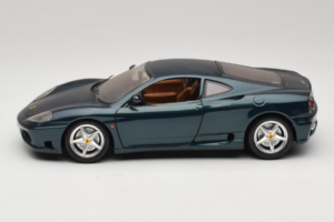Ferrari 360 Modena Verde Oscuro Metalizado Bburago 1:18 3358-G2 Metal - imagen 3 de 7