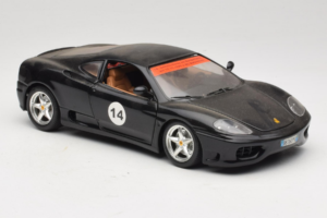 Ferrari 360 Modena #14 Negro Edición Limitada Bburago 1:18 3368-B1 Metal - imagen 6 de 8