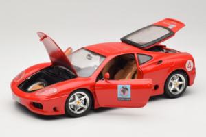 Ferrari 360 Modena Bevro International #4 Edición Limitada 111 uds Rojo Bburago 1:18 3358-P1 Metal - imagen 2 de 8