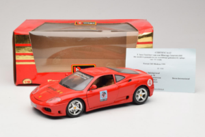 Ferrari 360 Modena Bevro International #4 Edición Limitada 111 uds Rojo Bburago 1:18 3358-P1 Metal - imagen 8 de 8
