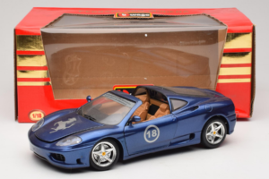Ferrari 360 Modena Targa Edición Limitada 333 uds Morado Metalizado Bburago 1:18 3348-F1 Metal - imagen 8 de 8