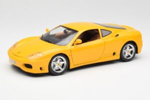 Ferrari 360 Modena Amarillo Bburago 1:18 3368 Metal