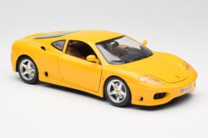 Ferrari 360 Modena Amarillo Bburago 1:18 3368 Metal - imagen 6 de 8