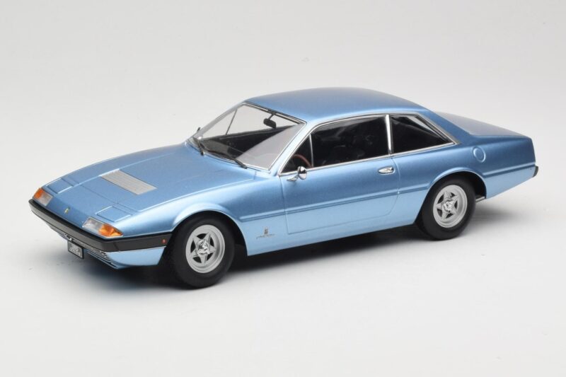 Ferrari 365 GT4 2+2 Azul KK-Scale 1:18 KKDC180162 Metal