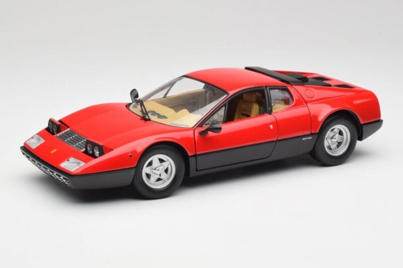Ferrari 365 GT4/BB Rojo Kyosho 1:18 08173R Metal