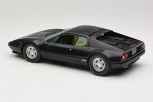 Ferrari 365 GT4 BB Negro Chrono 1:18 CH002 Metal - imagen 7 de 8