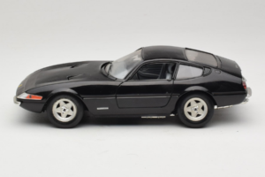 Ferrari 365 GTB/4 Daytona Negro Techno Giodi 1:18 40011-B2 Metal - imagen 4 de 8