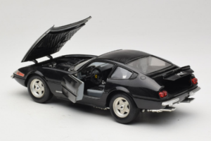 Ferrari 365 GTB/4 Daytona Negro Techno Giodi 1:18 40011-B2 Metal - imagen 5 de 8
