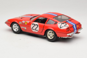 Ferrari 365 GTB/4 Daytona #22 Rojo 1969 Techno Giodi 1:18 40011-P1 Metal - imagen 7 de 8