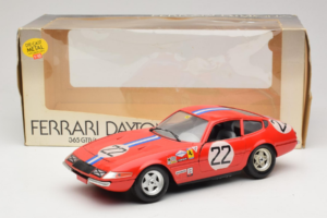 Ferrari 365 GTB/4 Daytona #22 Rojo 1969 Techno Giodi 1:18 40011-P1 Metal - imagen 8 de 8