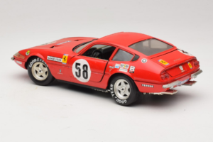 Ferrari 365 GTB/4 Daytona Berlinetta #58 Rojo Techno Giodi 1:18 40011 Metal - imagen 7 de 8