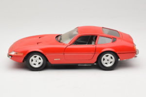 Ferrari 365 GTB/4 Daytona Rojo Techno Giodi 1:18 40011-P2 Metal - imagen 4 de 8