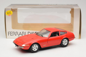 Ferrari 365 GTB/4 Daytona Rojo Techno Giodi 1:18 40011-P2 Metal - imagen 8 de 8