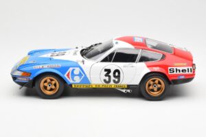 Ferrari 365 GTB/4 #39 J-C. Andruet / Lena 24 Hours of Le Mans 1972 Kyosho 1:18 08164E Metal - imagen 4 de 8