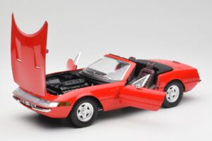 Ferrari 365 GTS Rojo Solido 1:18 8017 Metal - imagen 2 de 8