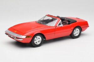 Ferrari 365 GTS Rojo Solido 1:18 8017 Metal