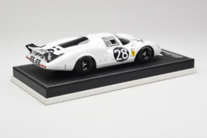 Ferrari 365 P2 #28 M. Gregory / J. Schlesser NART 24 Hours of Daytona 1967 Blanco AB Models 1:18 REMC019 Resina - imagen 3 de 6