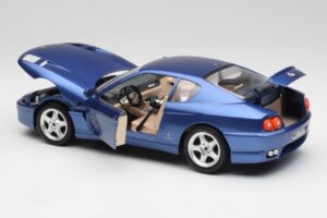 Ferrari 456 GT Blu Pozzi Bburago 1:18 3036-M3 Metal - imagen 5 de 8