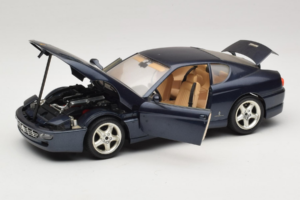 Ferrari 456 GT Azul Bburago 1:18 3036-B1 Metal - imagen 2 de 8
