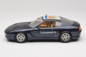 Ferrari 456 GT Carabinieri Negro Bburago 1:18 3036-B3 Metal - imagen 4 de 8