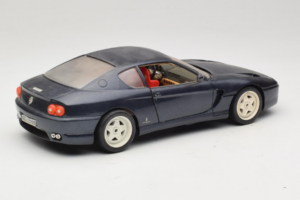 Ferrari 456 GT Dark Blue Metallic Bburago 1:18 3036-B2 Metal - imagen 3 de 8