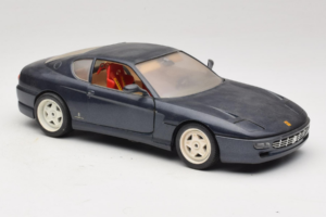 Ferrari 456 GT Dark Blue Metallic Bburago 1:18 3036-B2 Metal - imagen 6 de 8