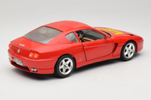 Ferrari 456 GT Ferrari Model Club Rojo Bburago 1:18 3036-P1 Metal - imagen 3 de 8