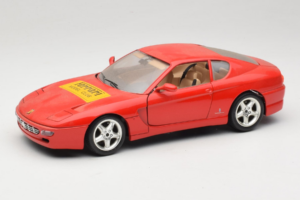Ferrari 456 GT Ferrari Model Club Rojo Bburago 1:18 3036-P1 Metal