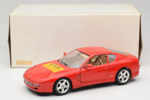 Ferrari 456 GT Ferrari Model Club Rojo Bburago 1:18 3036-P1 Metal - imagen 8 de 8