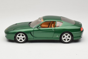 Ferrari 456 GT Verde Metalizado Bburago 1:18 3036-GR1 Metal - imagen 4 de 8