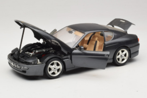 Ferrari 456 GT Gris Metalizado Bburago 1:18 3036-G1 Metal - imagen 2 de 8