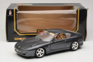 Ferrari 456 GT Gris Metalizado Bburago 1:18 3036-G1 Metal - imagen 8 de 8