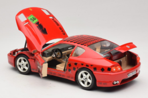 Ferrari 456 GT Interconti Car HiFi Rojo Bburago 1:18 3036-D Metal - imagen 5 de 8