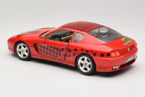 Ferrari 456 GT Interconti Car HiFi Rojo Bburago 1:18 3036-D Metal - imagen 7 de 8