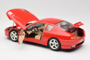 Ferrari 456 GT Rojo Bburago 1:18 3036-M1 Metal - imagen 5 de 8