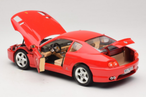 Ferrari 456 GT Rojo Bburago 1:18 3046-R1 Metal - imagen 5 de 8