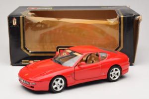 Ferrari 456 GT Rojo Bburago 1:18 3046-R1 Metal - imagen 8 de 8